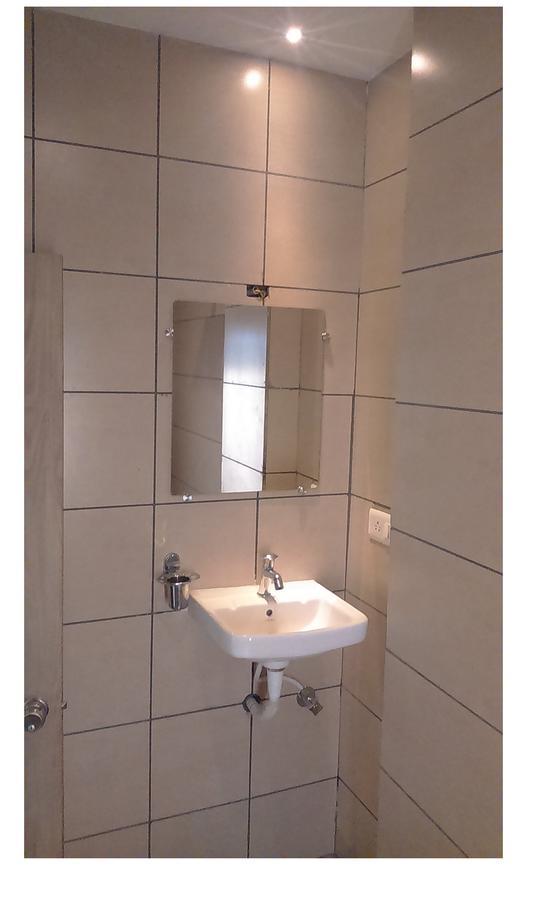 Apple Residency Hotel Patan  Ngoại thất bức ảnh
